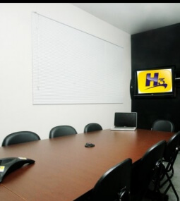 Salas Locais e Virtuais para Reuniões e Videoconferências